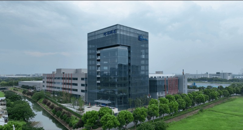 精准控净守品质 携手赋能新智造——柯玛材料携手康启环境升级精密生产洁净监测体系