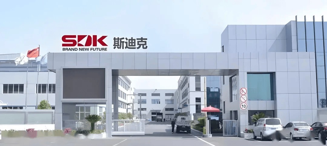 洁净智造再升级！康启粒子计数器入驻斯迪克新材料，筑牢品质生产防线